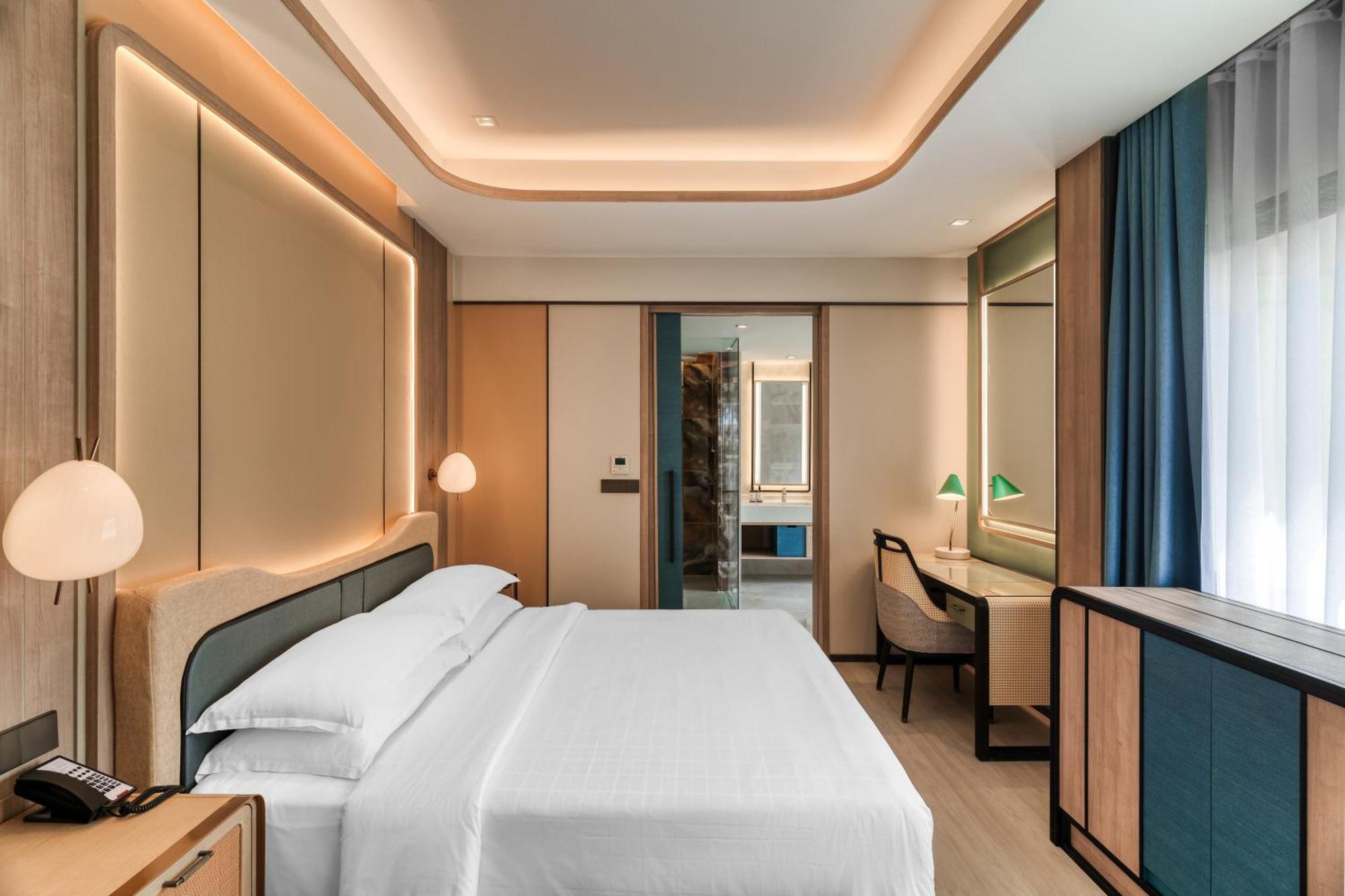 Club One Bedroom Suite,1616428882:JPEG